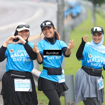 Runner Photo 7031096