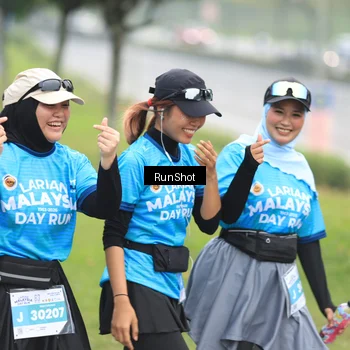 Runner Photo 7031107
