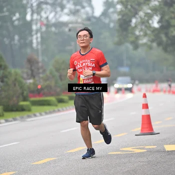 Runner Photo 7031114