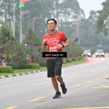 Runner Photo 7031126
