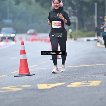 Runner Photo 7031138