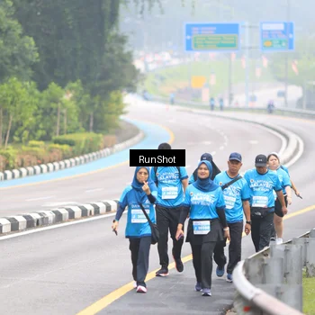 Runner Photo 7031148