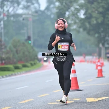 Runner Photo 7031153