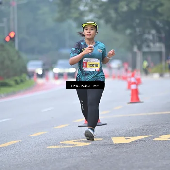 Runner Photo 7031184