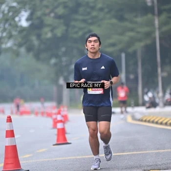 Runner Photo 7031207