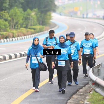Runner Photo 7031210