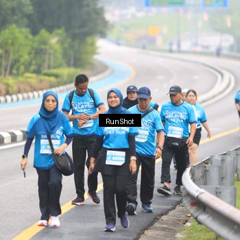Runner Photo 7031215