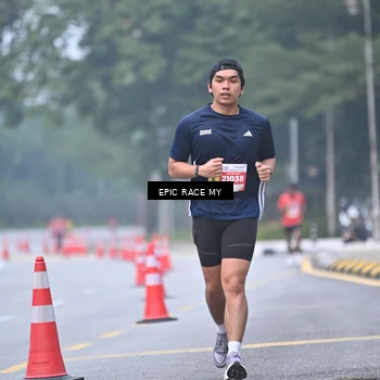 Runner Photo 7031218
