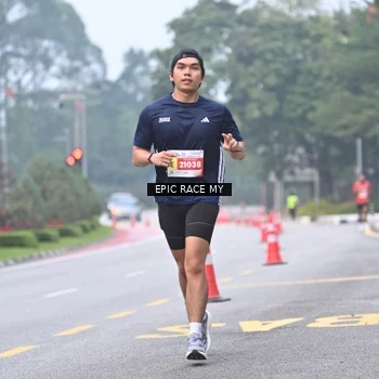 Runner Photo 7031225