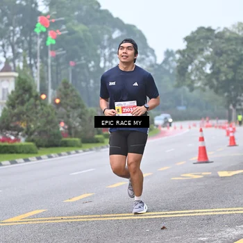 Runner Photo 7031230