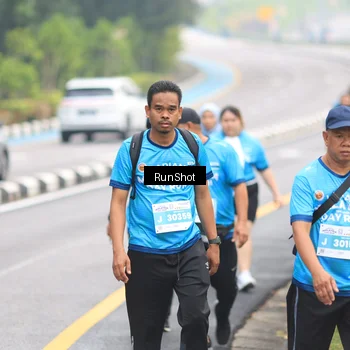 Runner Photo 7031234