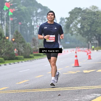 Runner Photo 7031238