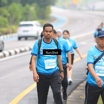 Runner Photo 7031253
