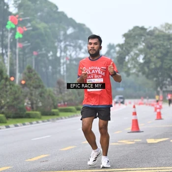 Runner Photo 7031262