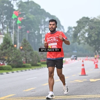 Runner Photo 7031264