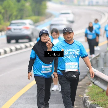 Runner Photo 7031269