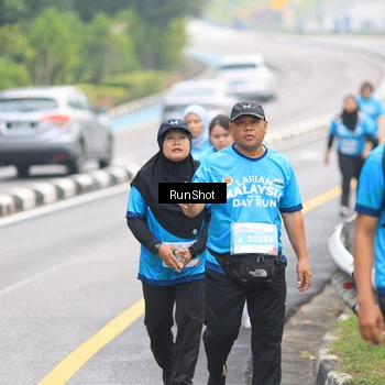 Runner Photo 7031274