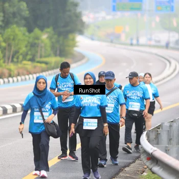 Runner Photo 7031276
