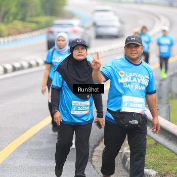 Runner Photo 7031277