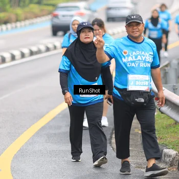 Runner Photo 7031282