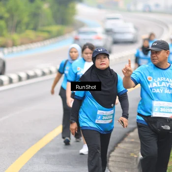 Runner Photo 7031285