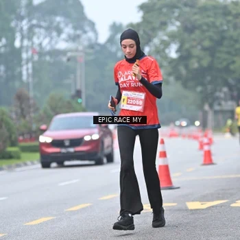 Runner Photo 7031286