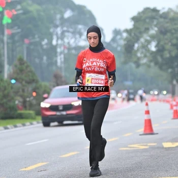 Runner Photo 7031292