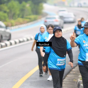 Runner Photo 7031296