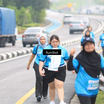 Runner Photo 7031299