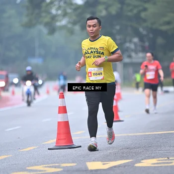Runner Photo 7031306