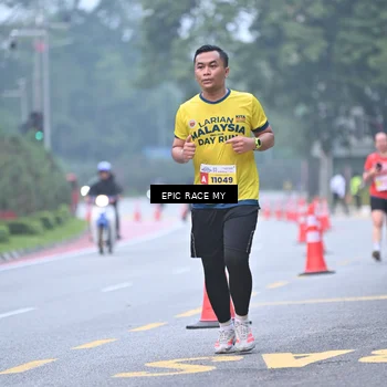 Runner Photo 7031310
