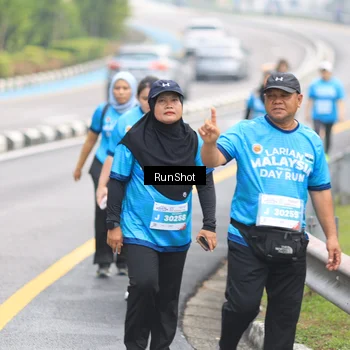 Runner Photo 7031315