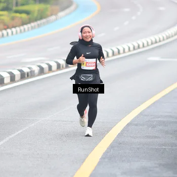 Runner Photo 7031316