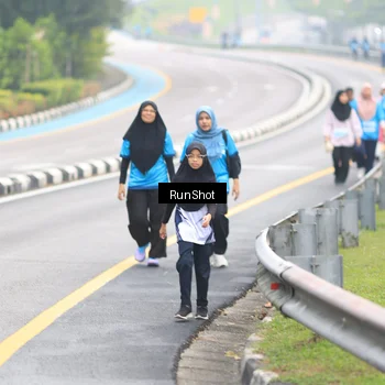 Runner Photo 7031325