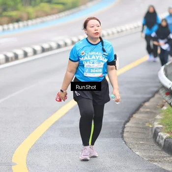 Runner Photo 7031330