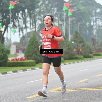 Runner Photo 7031354
