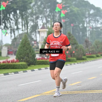Runner Photo 7031355
