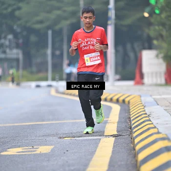 Runner Photo 7031366