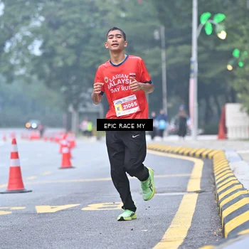 Runner Photo 7031384