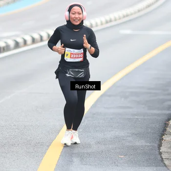 Runner Photo 7031392