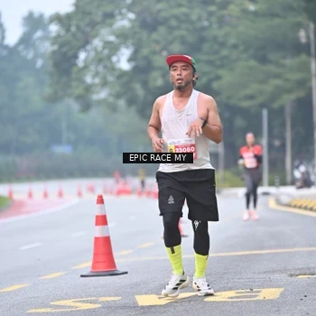 Runner Photo 7031408