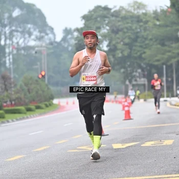 Runner Photo 7031414