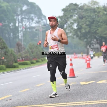 Runner Photo 7031415