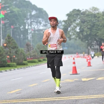 Runner Photo 7031418