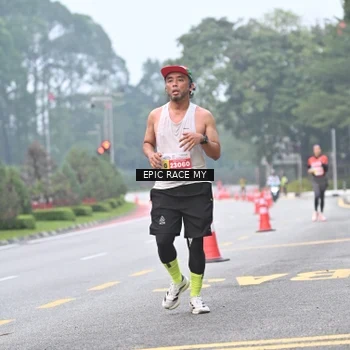 Runner Photo 7031419