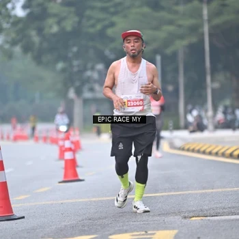 Runner Photo 7031420