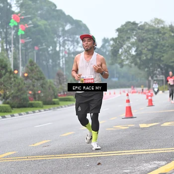 Runner Photo 7031423
