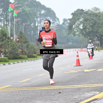 Runner Photo 7031445
