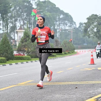 Runner Photo 7031459