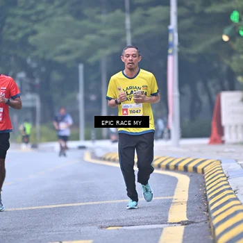 Runner Photo 7031460